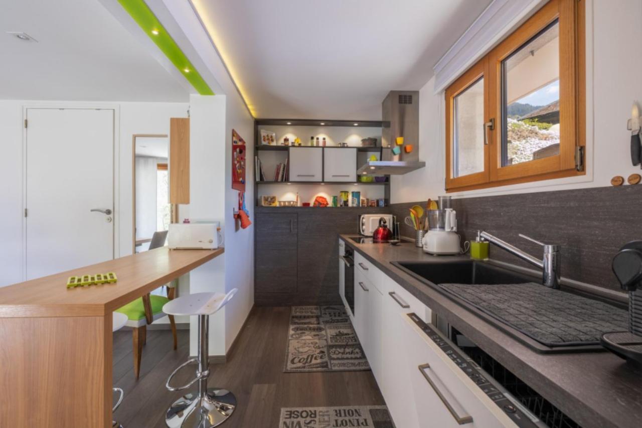 Apartmán La Tour 74 Thônes Exteriér fotografie