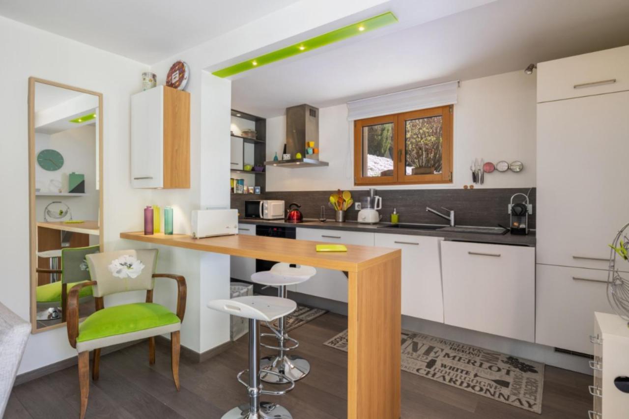 Apartmán La Tour 74 Thônes Exteriér fotografie